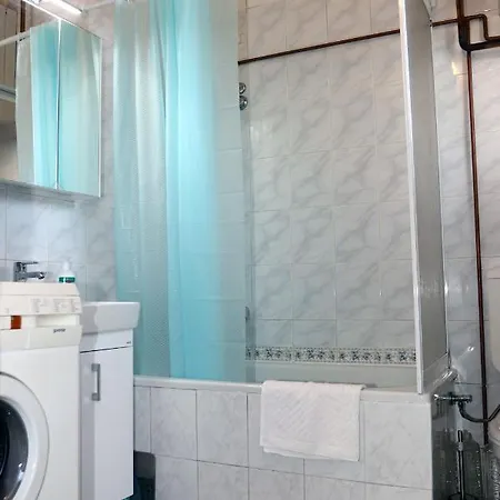 Rijad Apartment *